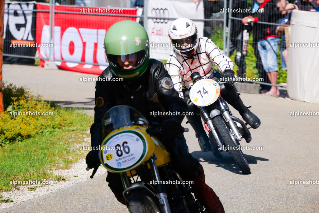 P1025889 | Erleben Sie atemberaubende, hochqualitative Fotos Ihrer Fahrt entlang der malerischen Alpenstraßen. Besuchen Sie alpineshots.com, um professionelle Aufnahmen Ihrer unvergesslichen Reise zu finden und zu kaufen - Realisiert mit Pictrs.com