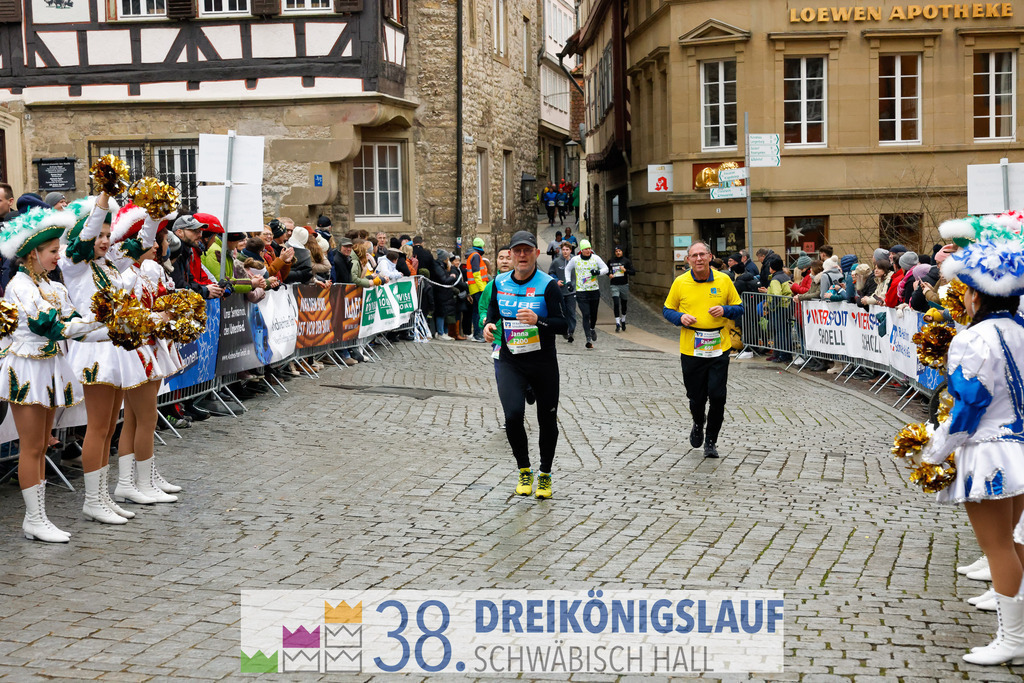 10km VR Bank Hauptlauf | 3 Koenigslauf 2024 10km VR Bank Hauptlauf - Realisiert mit Pictrs.com