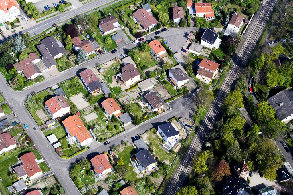 Luftbild: Germersheimer Straße in Jockgrim im Bundesland Rheinland-Pfalz in Deutschland. Foto: IMG_10559.jpg vom 27.04.2008 durch Werner Riehm/FLY-FOTO.de