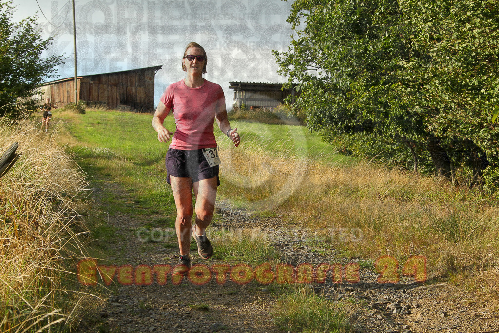 250801_1906_EV4_8044 | Sportfotografie im Rhein-Sieg Kreis, Köln, Bonn, NRW, Rheinland Pfalz, Hessen, etc. Unser Tätigkeitsfeld umfasst den Laufsport vom Volkslauf über den Marathon, Duathlon, Triathon bis zum Ultralauf wie Kölnpfad Ultra oder Schindertrail.