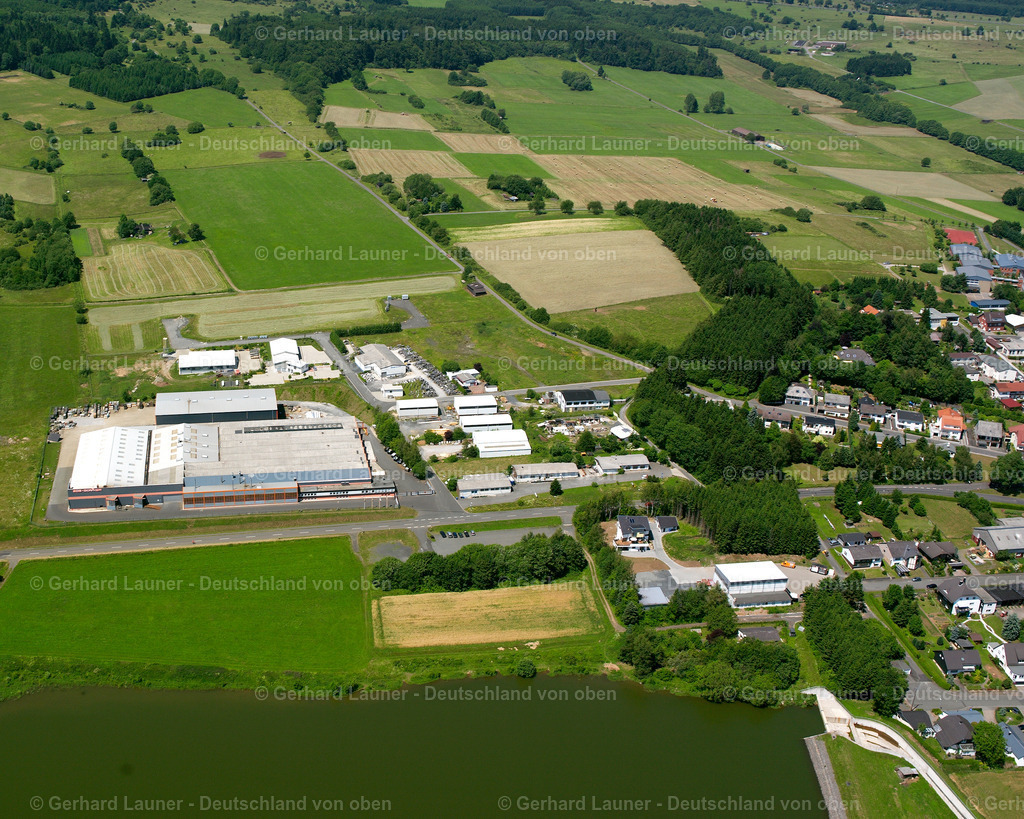 2611050 | DRIEDORF 06.09.2006 Industrie- und Gewerbegebiet  in Driedorf im Bundesland Hessen, Deutschland // Industrial and commercial area  in Driedorf in the state Hesse, Germany Foto: Gerhard Launer