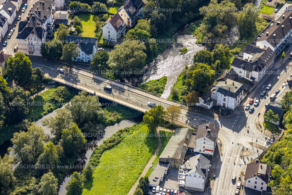 Arnsberg230904769 | Luftbild, Ruhrbrücke Henzestraße, Arnsberg, Sauerland, Nordrhein-Westfalen, Deutschland