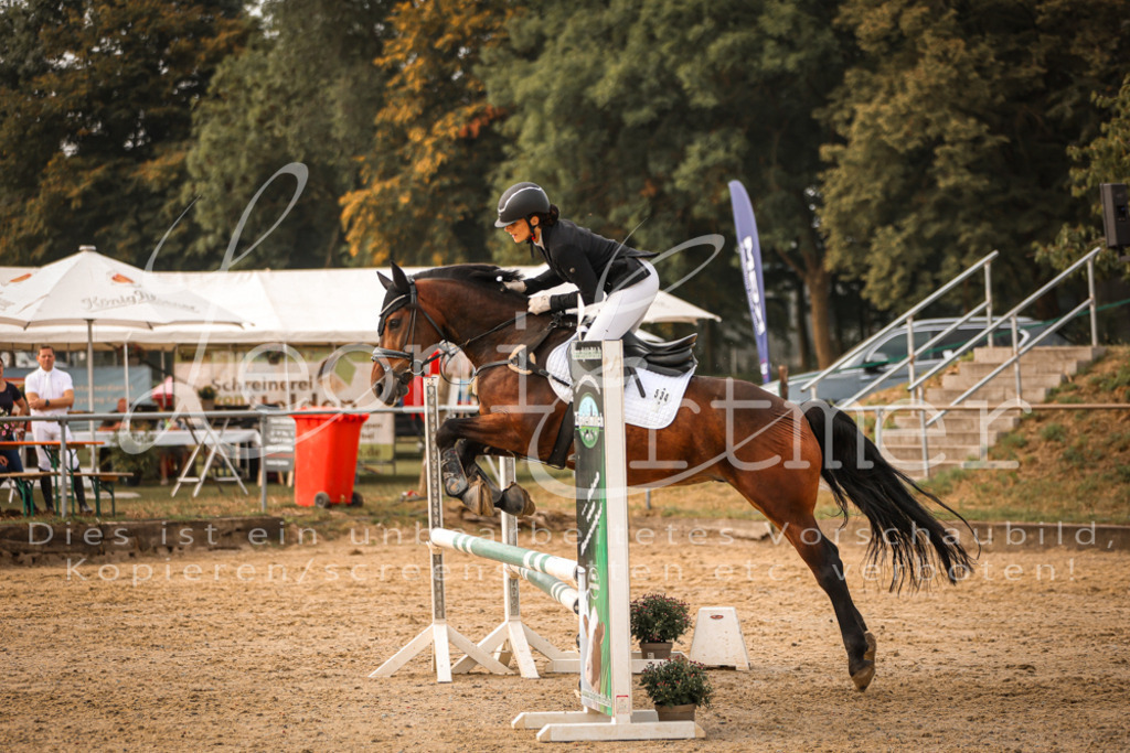 20.SaSpGS00339 | Leoni Ertmer Photography - Realisiert mit Pictrs.com