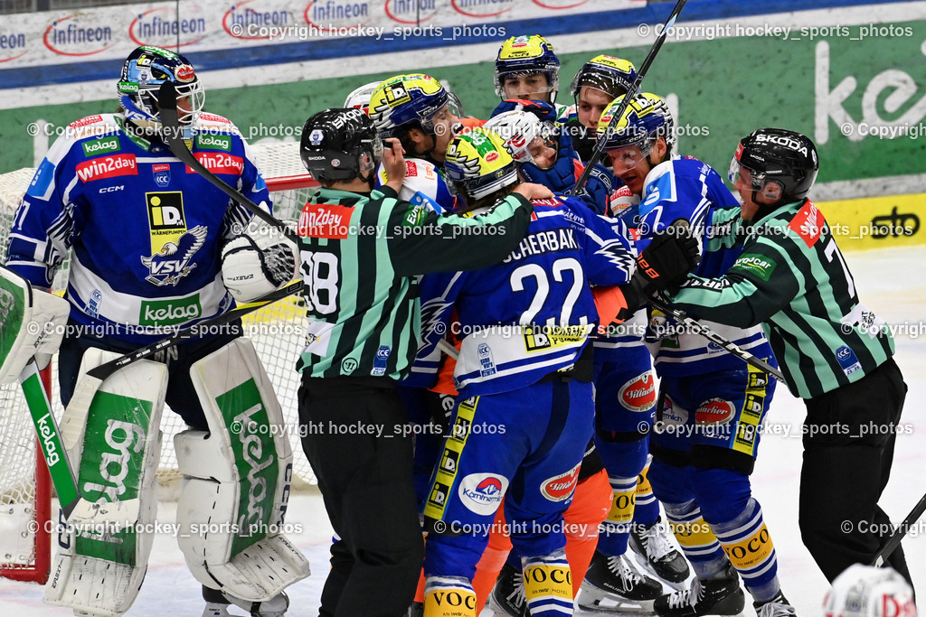 EC IDM WÄRMEPUMPEN VSV vs. MOSER MEDICAL GRAZ99ERS | #5 Kasper Kotkansalo Graz 99ers, #13 Michael Schiechl Graz 99ers, #13 Adam Helewka EC VSV, #77 Philipp Lindner EC VSV, #43 Julian Raspotnig EC VSV, NOTHEGGER DAVID Referee, ZACHERL PATRICK Referee, #17 Manuel Ganahl Graz 99ers, #40 Elias Wallenta EC VSV, #22 Nikita Scherbak EC VSV, #35 Joe Cannata EC VSV, EC IDM WÄRMEPUMPEN VSV vs. MOSER MEDICAL GRAZ99ERS, EC IDM WÄRMEPUMPEN VSV vs. MOSER MEDICAL GRAZ99ERS am 17.03.2026 in Villach (Stadthalle Villach), Austria, (Photo by Bernd Stefan)