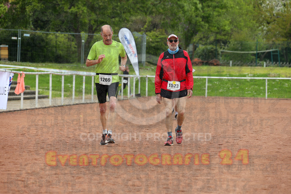 220501_1115_EX1_0143 | Sportfotografie im Rhein-Sieg Kreis, Köln, Bonn, NRW, Rheinland Pfalz, Hessen, etc. Unser Tätigkeitsfeld umfasst den Laufsport vom Volkslauf über den Marathon, Duathlon, Triathon bis zum Ultralauf wie Kölnpfad Ultra oder Schindertrail.