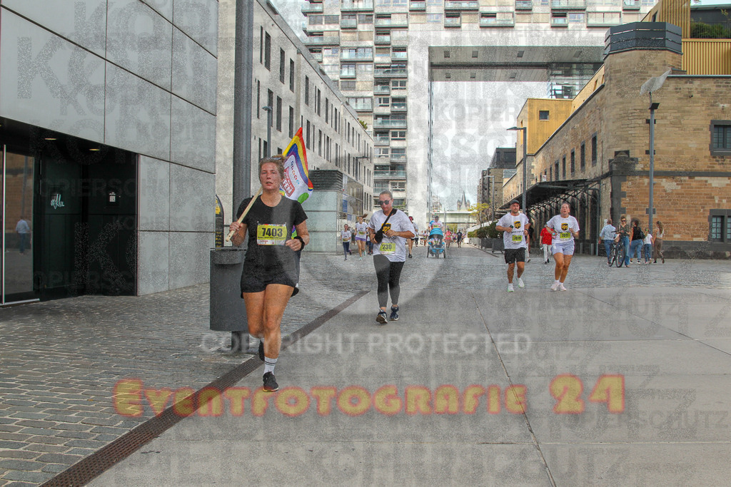 250920_1335_EV4_6139 | Sportfotografie im Rhein-Sieg Kreis, Köln, Bonn, NRW, Rheinland Pfalz, Hessen, etc. Unser Tätigkeitsfeld umfasst den Laufsport vom Volkslauf über den Marathon, Duathlon, Triathon bis zum Ultralauf wie Kölnpfad Ultra oder Schindertrail.