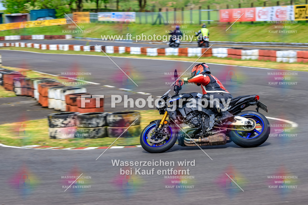 _OTO3248 | Hier findet Ihr Bilder von Touristenfahrten auf der Nürburgring Nordschleife oder von anderen Veranstaltungen die ich besucht habe. Viel Spass beim Durch Schauen 