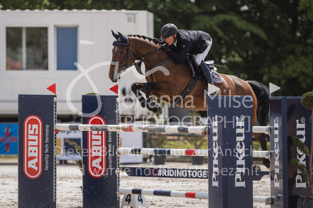 230519_MayDays_M__-Spr-909 | Deine schönsten Turniermomente als professionelle Fotos! Entdecke hochwertige Pferdesport-Fotografie im Online-Shop. Jetzt Fotos finden & bestellen!