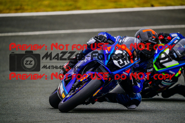 MaZZes_FotoMatrix_240726_6007705_2203 | R7