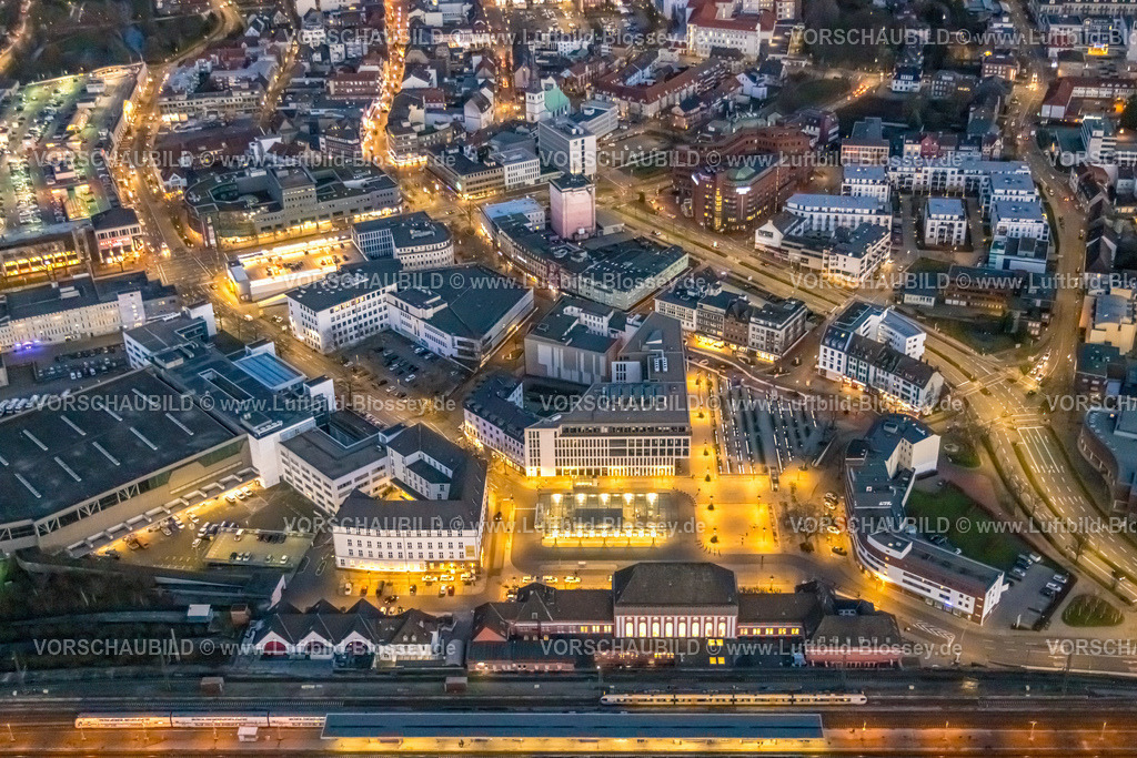 Hamm230102896 | Luftbild, City, Bahnhofsvorplatz, Nachtaufnahme, Nachtflug, Mitte, Hamm, Ruhrgebiet, Nordrhein-Westfalen, Deutschland