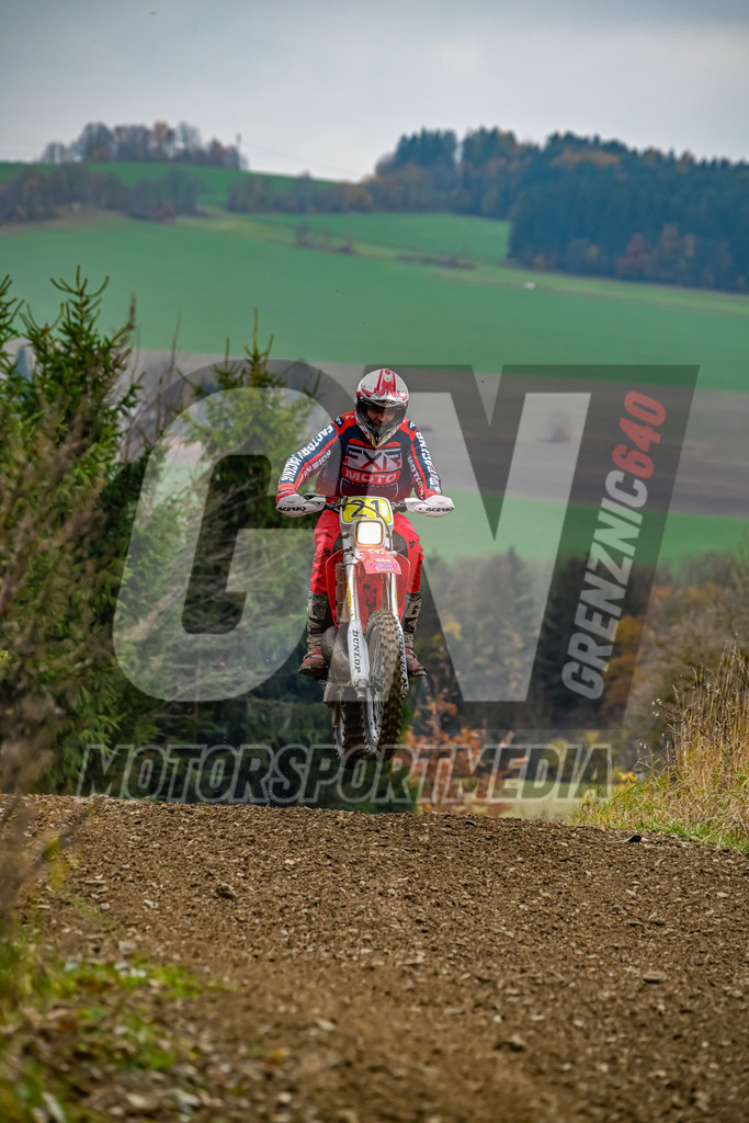 NZ8_7133 | grenznic640