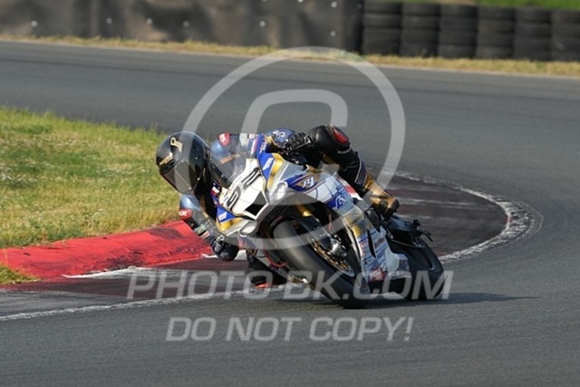 2024_05_19_PBK_42537 | Sportfotografie; SlowMotion; Video; Rennstrecke; Hafeneger; Speer; Racing; RSE; BMW; CBO; Trackday; Motorsportarena; Hockenheimring; Brno; Most; Barcelona; Valencia