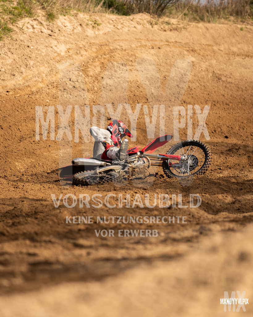 866A2411 | mxndyyvipix