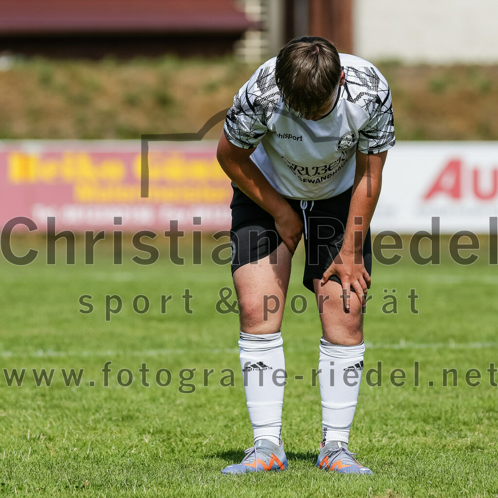 2023-07-09_045_FC_Moosinning_II_gegen_FC_Herzogstadt | Moosinning, Deutschland, 09.07.2023:
Fußball, Kreisliga 2023 / 2024, Testspiel, FC Moosinning II gegen FC Herzogstadt, Endergebnis: 2:1

Foto: Christian Riedel / fotografie-riedel.net