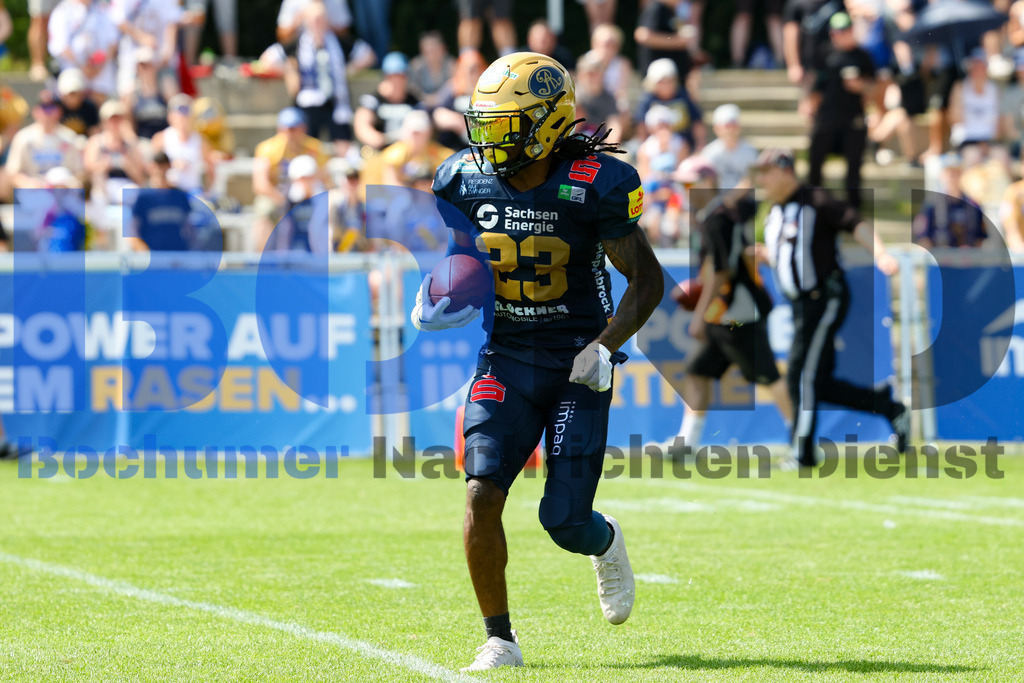 GFL: Potsdam Royals vs. Dresden Monarchs{date} -  | {headline}(Foto: Thomas Sobotzki / BOND) - Realisiert mit Pictrs.com