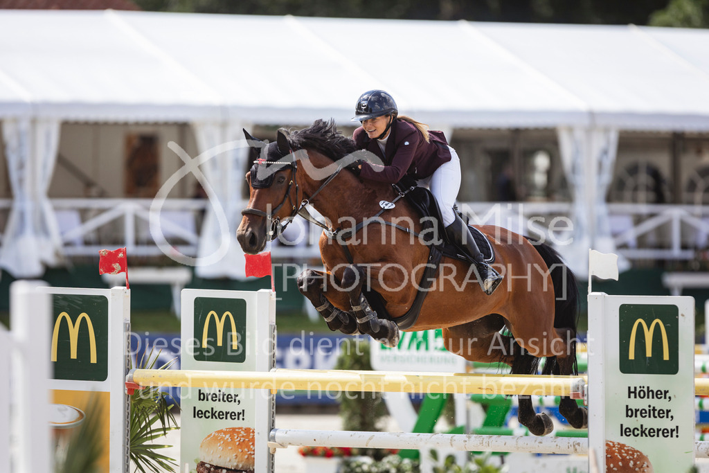 240714_BHO_M2-Spr-2-306 | Deine schönsten Turniermomente als professionelle Fotos! Entdecke hochwertige Pferdesport-Fotografie im Online-Shop. Jetzt Fotos finden & bestellen!