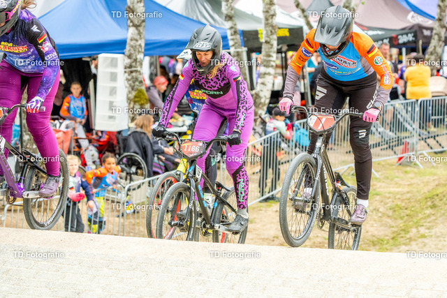 BayBMX2026-05390 | Fotogalerie von Thomas Dettweiler mit Eventbildern und lizenzfreien Fotos. Perfekt als Wandbild, für Büro, Website oder private Nutzung. - Realisiert mit Pictrs.com