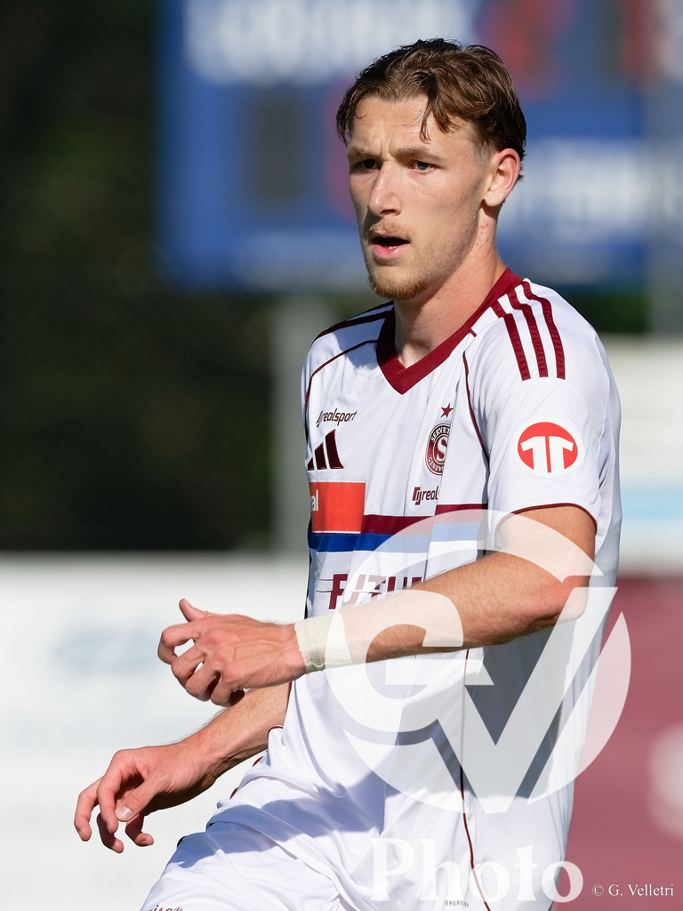 Lancy FC  v Servette FC M-21  - 1ere ligue Classic  | Geneva, Switzerland - April 25 : during the 1ere ligue Classic  match between Lancy FC  and Servette FC M-21  at Stade de Marignac on April 25 , 2026 in Geneva, Switzerland.