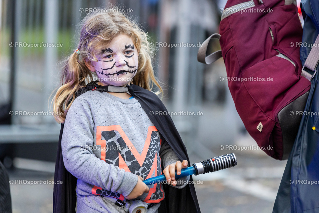 Sparda-Bank Halloween-Run Koeln 2023, 31.10.2023, Forstbotanischer Garten Rodenkirchen, Koeln | Impressionen vom Sparda-Bank Halloween-Run Koeln 2023, 31.10.2023, Forstbotanischer Garten Rodenkirchen, Koeln