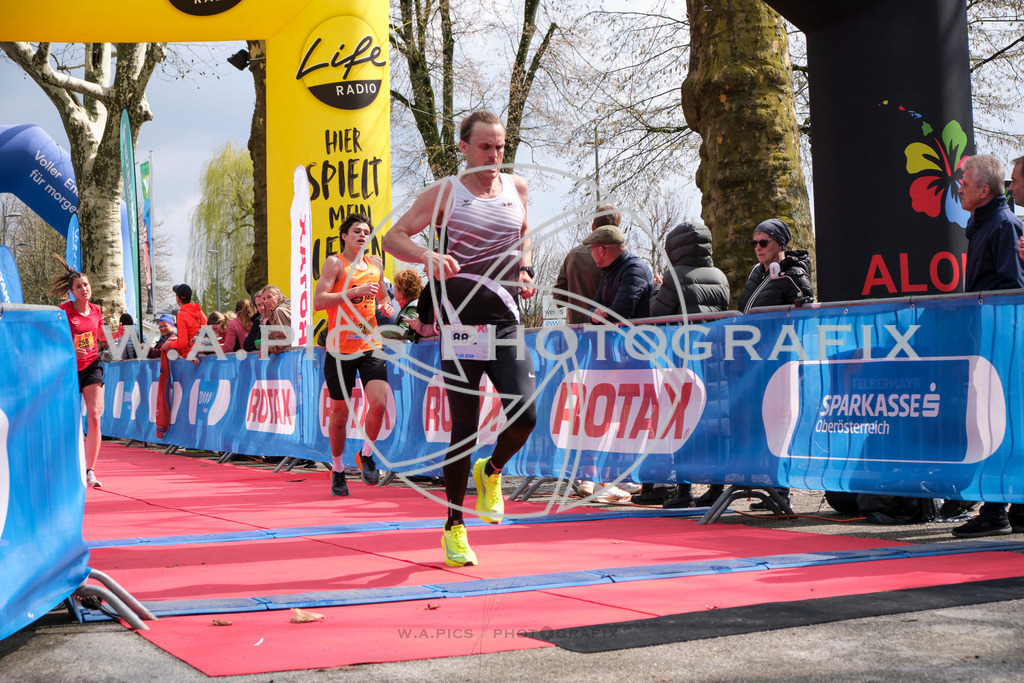 ..... | AUSTRIA, Wels, 30.03.25, ALOHA Wels Halbmarathon, Image Shows: , Foto: Wapics/RING M.