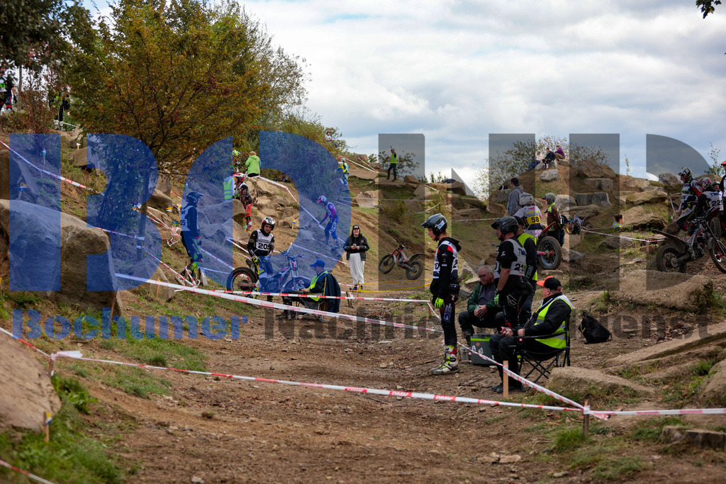 SES_DMTRIA20240929-56 | bond - Realisiert mit Pictrs.com