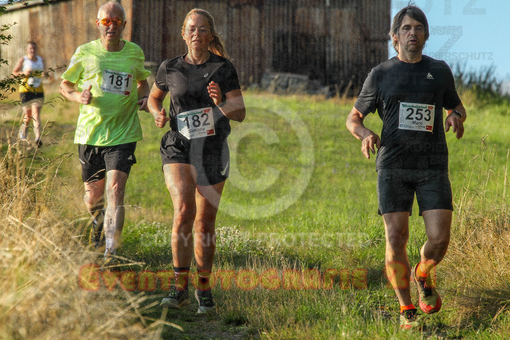 250801_1916_EV4_8412 | Sportfotografie im Rhein-Sieg Kreis, Köln, Bonn, NRW, Rheinland Pfalz, Hessen, etc. Unser Tätigkeitsfeld umfasst den Laufsport vom Volkslauf über den Marathon, Duathlon, Triathon bis zum Ultralauf wie Kölnpfad Ultra oder Schindertrail.