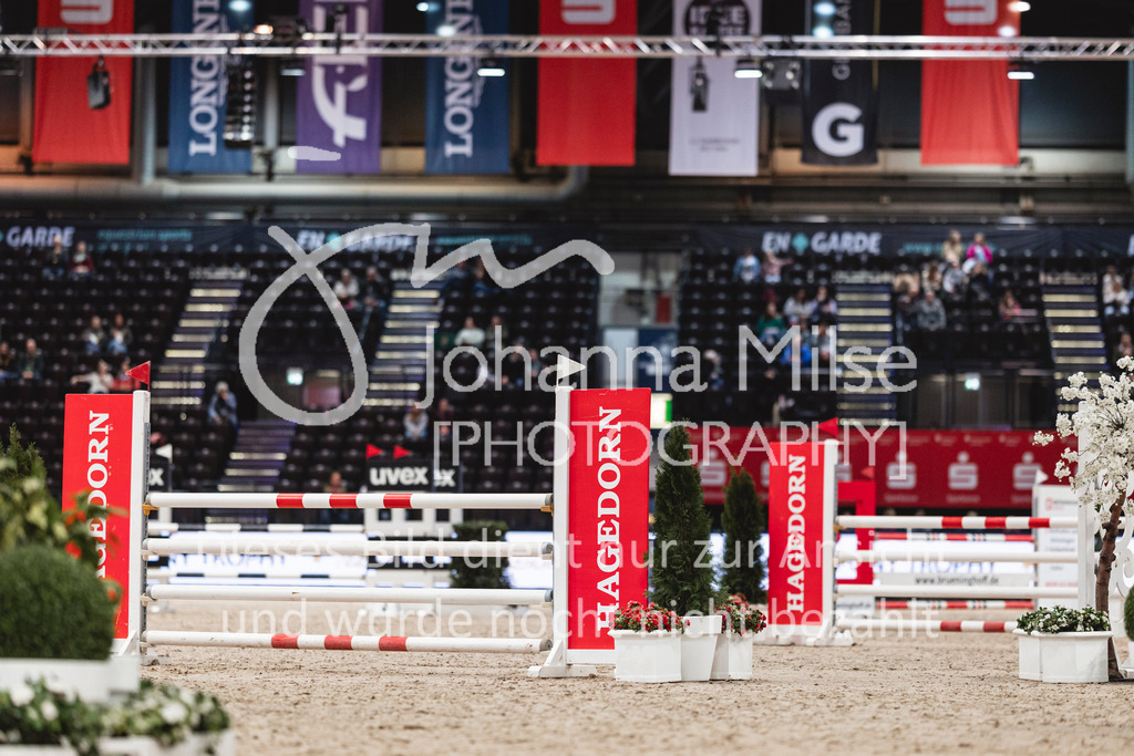 240119_Leipzig_PonyTrophy-548 | Deine schönsten Turniermomente als professionelle Fotos! Entdecke hochwertige Pferdesport-Fotografie im Online-Shop. Jetzt Fotos finden & bestellen!