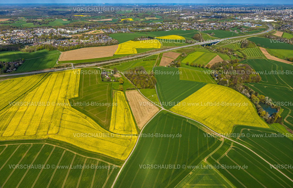 Heiligenhaus230407607 | Luftbild, Autobahn A44, Wiesen und Rapsfelder, Autobahnbrücke Ganslandsiepen, Leubeck, Heiligenhaus, Ruhrgebiet, Nordrhein-Westfalen, Deutschland