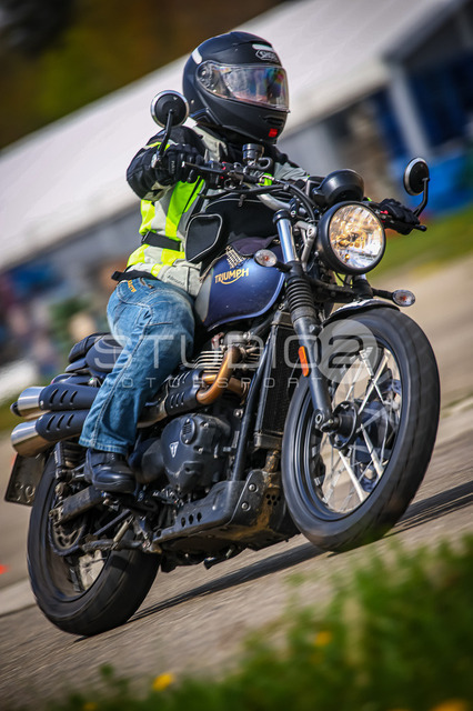 0011-260419_NOE-035_11 | Deine Full-Service-Agentur für ✔️Videoproduktionen und ✔️Motorsportfotografie Jetzt Angebot anfragen!