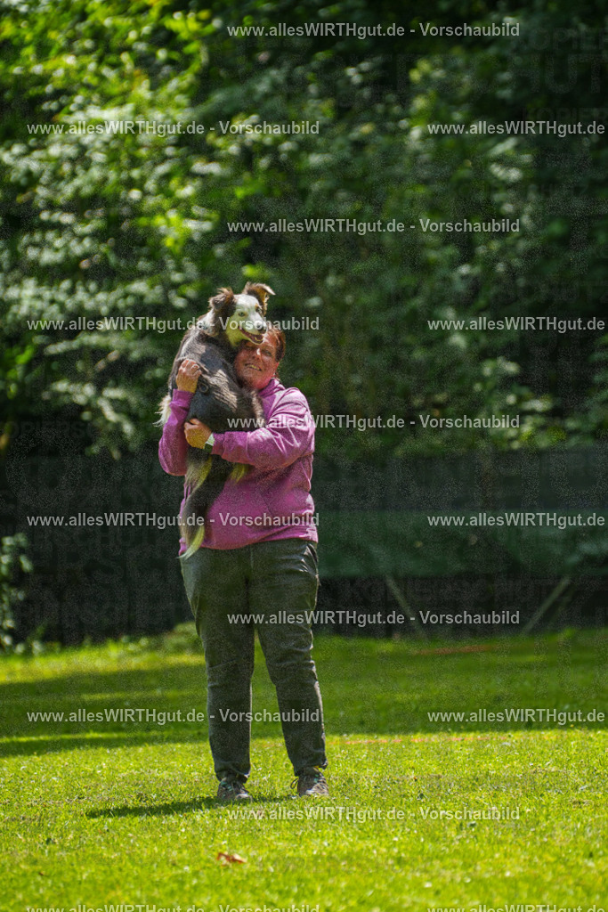 @allesWIRTHgut_Tierfotografie - www.allesWIRTHgut.de - 7R504970 | Professionelle Tierfotografie in Mönchengladbach von Daniel Wirth (allesWIRTHgut). Liebevolle & natürliche Bilder von Hunden & Katzen für unvergessliche Erinnerungen.