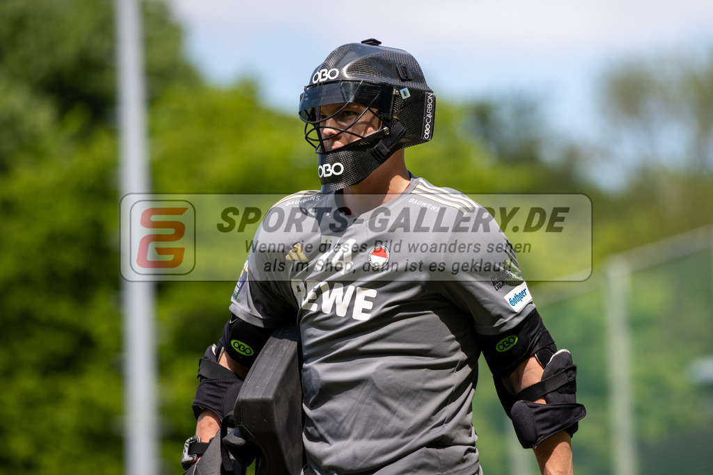 SFE_20240511_0017 | Krefeld, Deutschland, 11.05.2024: Jean Danneberg (Rot-Weiss Köln) in Aktion waehrend des Spiels der Feldhockey 1. Bundesliga Herren zwischen Crefelder HTC - Rot Weiss Köln im Gerd-Wellen-Hockeyanlage am 11.05.2024 in Krefeld, Deutschland. (Foto von Stephan Fehrmann)

Krefeld, Germany, 11.05.2024: Jean Danneberg (Rot-Weiss Köln) in action during the game of Feldhockey 1. Bundesliga Herren between Crefelder HTC - Rot Weiss Köln in Gerd-Wellen-Hockeyanlage at 11.05.2024 in Krefeld, Deutschland. (Foto from Stephan Fehrmann)