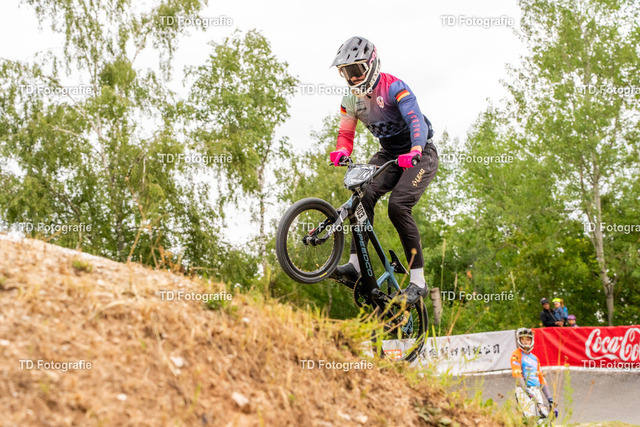 BayBMX2026-04981 | Fotogalerie von Thomas Dettweiler mit Eventbildern und lizenzfreien Fotos. Perfekt als Wandbild, für Büro, Website oder private Nutzung. - Realisiert mit Pictrs.com