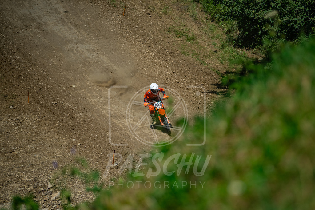 Se E+R (322) | Paeschuphoto Shop - Wer nicht sucht der auch nicht findet.Ob Motocrossbilder oder von einem besuchtem Spiel, Hauptsache Action. - Realisiert mit Pictrs.com