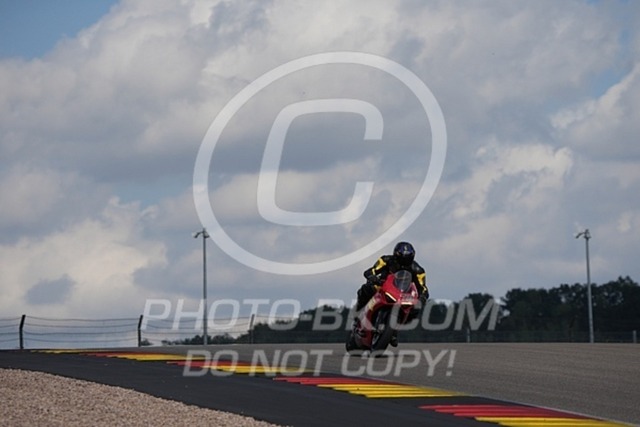 2024_08_26_PBK_12746 | Sportfotografie; SlowMotion; Video; Rennstrecke; Hafeneger; Speer; Racing; RSE; BMW; CBO; Trackday; Motorsportarena; Hockenheimring; Brno; Most; Barcelona; Valencia