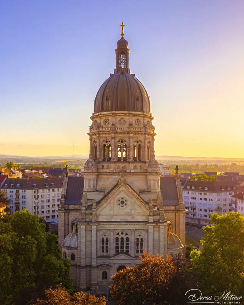 Die Christuskirche in Mainz | Die Evangelische Christuskirche an der Kaiserstrasse in Mainz