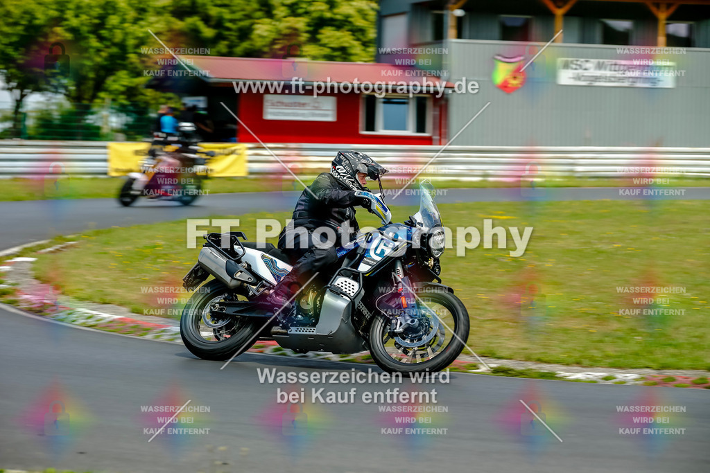 VBK-4918 | Hier findet Ihr Bilder von Touristenfahrten auf der Nürburgring Nordschleife oder von anderen Veranstaltungen die ich besucht habe. Viel Spass beim Durch Schauen 