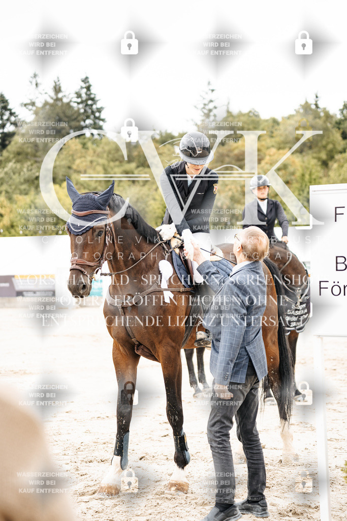 CK704870 | Turnierfotografie Pferdefotografie Trier Rheinland-Pfalz Pferdesport Reitsport Tierfotografie Sportfotografie Pferdevideo Pferdevideografie Equestrianvideography equestrianphotography  - Realisiert mit Pictrs.com