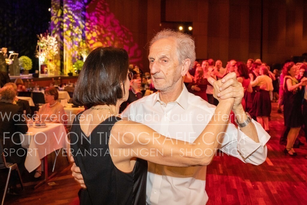 CCC_Frühlingsball_Parkett_byTINOGRRAFIE-70 | (c) TINOGRAFIE.COM