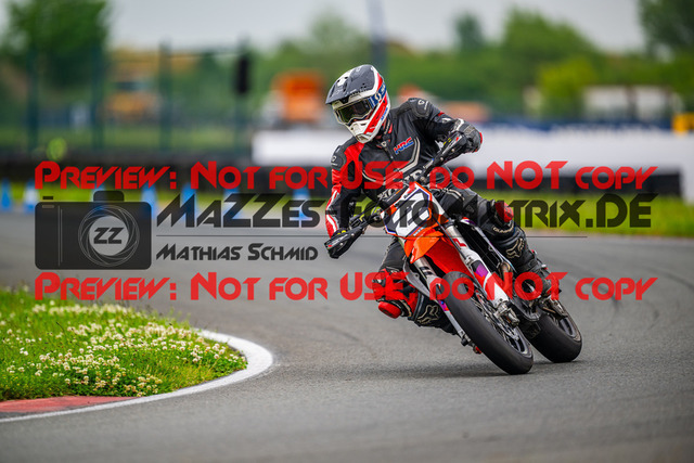 MaZZes_FotoMatrix_240621_6007705_2868 | BLAU