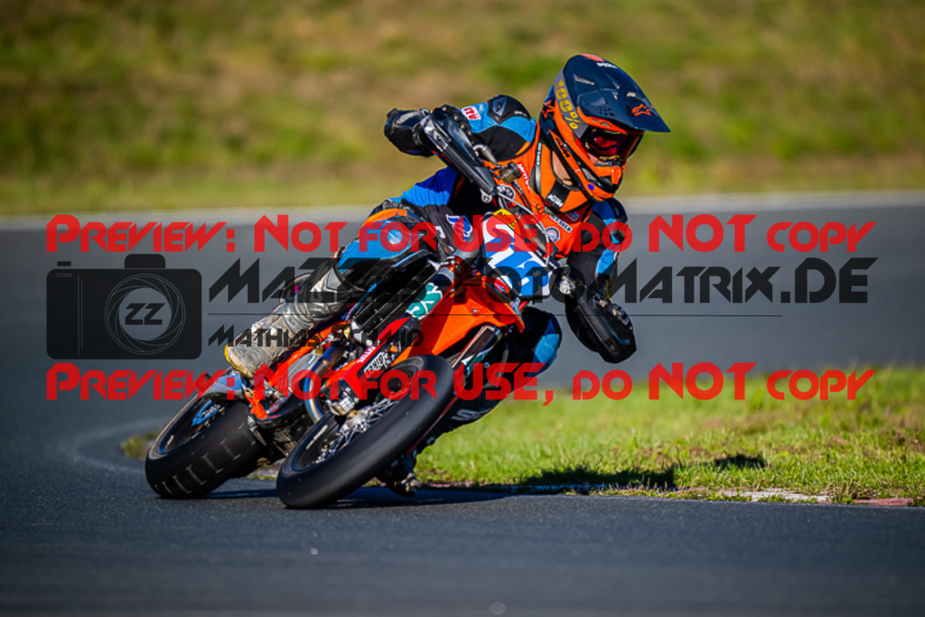 MaZZes_FotoMatrix_220904_5880 | S3