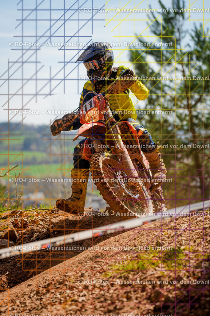 2 Lauf Mernes-906 | Sportfotografie von RO-Fotos: Motorsport, Motocross, Enduro, Laufveranstaltungen und Triathlon. Professionelle Fotos von Sportlern und Events. - Realisiert mit Pictrs.com