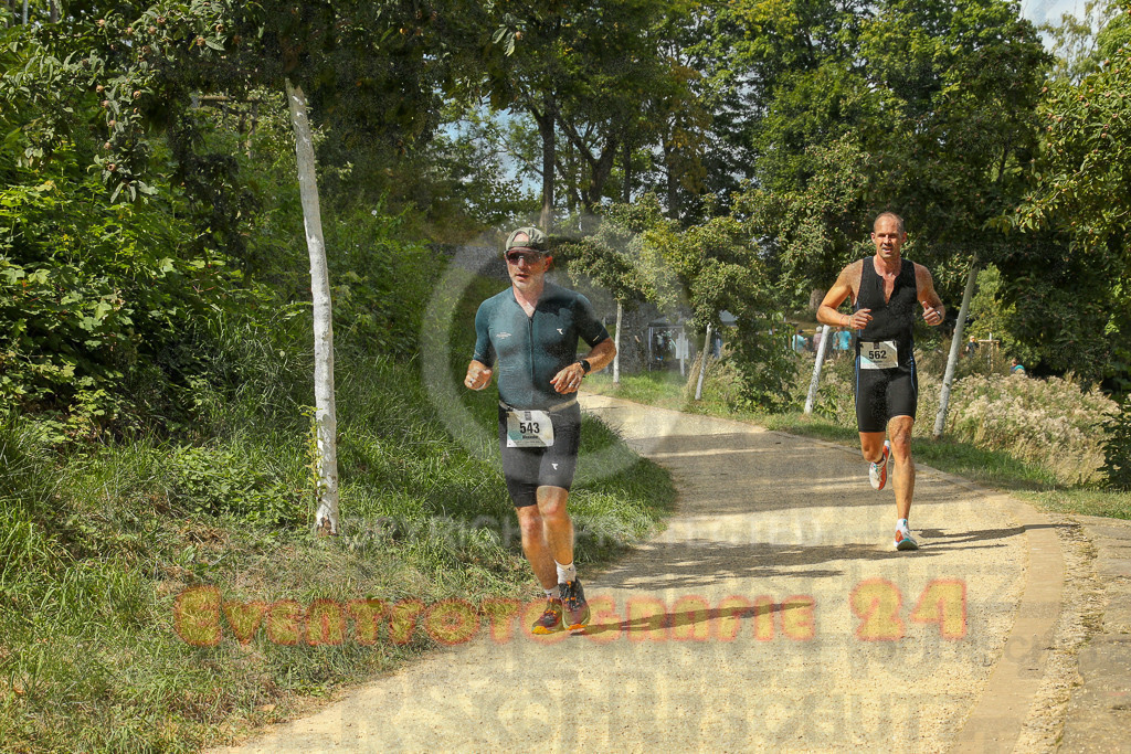 250824_1414_EX1_5457 | Sportfotografie im Rhein-Sieg Kreis, Köln, Bonn, NRW, Rheinland Pfalz, Hessen, etc. Unser Tätigkeitsfeld umfasst den Laufsport vom Volkslauf über den Marathon, Duathlon, Triathon bis zum Ultralauf wie Kölnpfad Ultra oder Schindertrail.