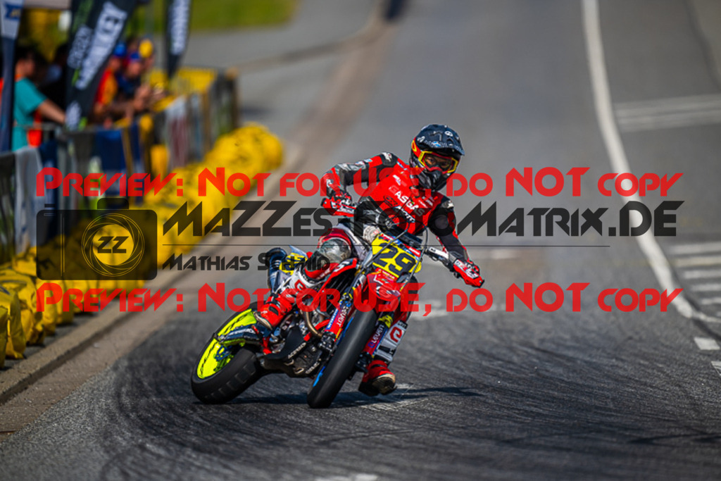 MaZZes_FotoMatrix_220619_0136 | S4