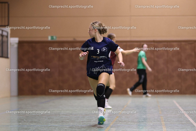 Handball I Juniorinnen I Saison 2026-2027 I Oberliga Schleswig-Holstein I 3. Spieltag I HSG Kalkberg 06 - TSV Bargteheide 106 | Charlotte Grose (3, HSG Kalkberg 06) - Realisiert mit Pictrs.com