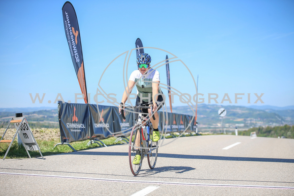 ..... | Wels, 23.04.2026, Kirschblüten Radrennen 2026 , Image shows: Photo: Wapics / Willdoner Andreas
