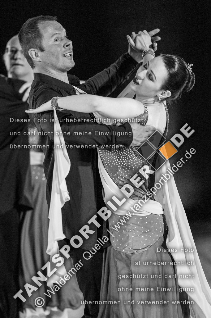20250503-00174 | Hier finden Sie Tanz Bilder vom Latein und Standard Formationen tanzen. Sportbilder vom Tanzsport. Schöne Fotos und von Weltmeisterschaft, Europameisterschaft, Bundesliga, Regionalliga, Oberliga und Landesliga sowie von GOC Stuttgart, DanceComp, WM Bremen
