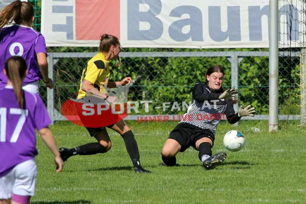 SV Oberglan Damen - Austria Klagenfurt |  ; SV Oberglan Damen - Austria Klagenfurt am 06.06.2022 in Oberglan
(Sportplatz), AUSTRIA, (Photo by Ernst Krawagner sport-fan.at) - Realisiert mit Pictrs.com