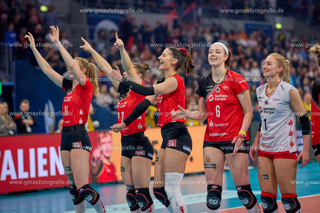 GER, Siegerehrung DVV Pokalfinale 2025, Volleyball, DVV-Pokalfinale Frauen und Maenner 2025, 02.03.25 | Volleyball, DVV-Pokalfinale, 02.03.25Foto: Gerald Oelze-de Stoppany