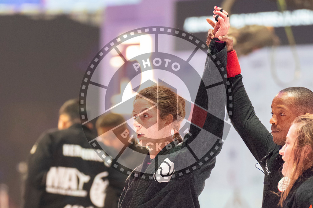 20231107PBB3924 | Fighters compete during the AJP World Master Championship in the Mubadala Arena in Abu Dhabi, Arab United Emirates, on November 7, 2023.