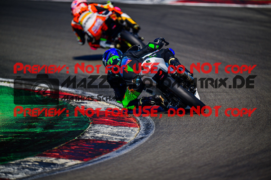 MaZZes_FotoMatrix_240831_6007705_7685 | SSP300